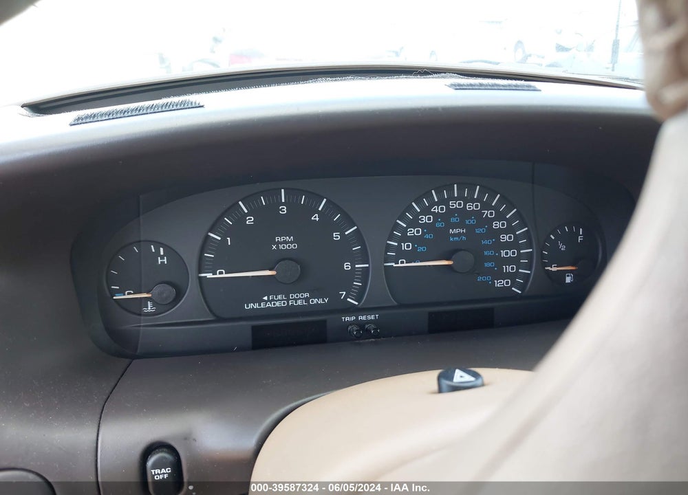 1997 CHRYSLER TOWN & COUNTRY LXI VIN: 1C4GP64L0VB456559