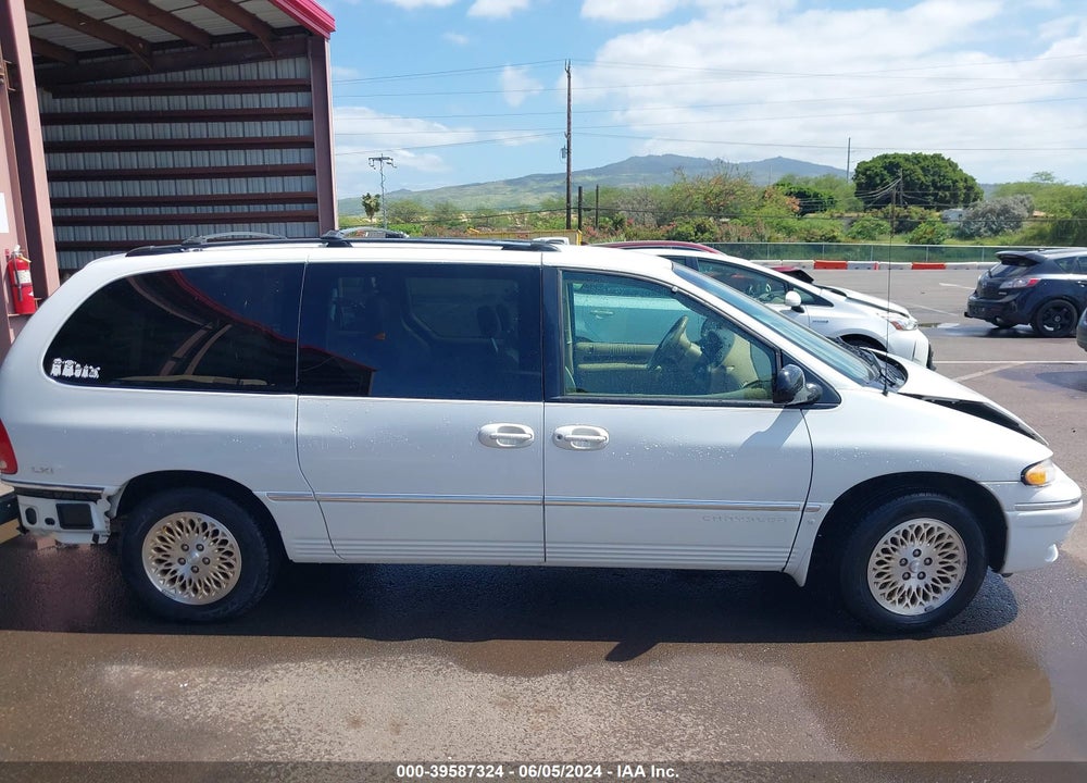 1997 CHRYSLER TOWN & COUNTRY LXI VIN: 1C4GP64L0VB456559