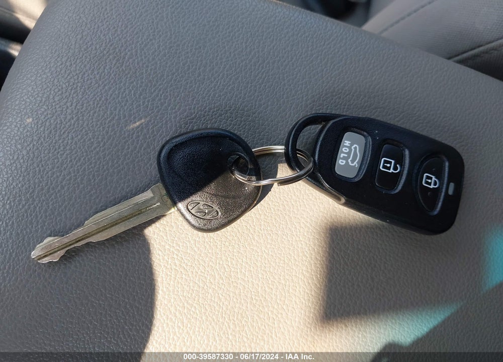 2020 HYUNDAI ELANTRA SEL VIN: 5NPD84LF0LH613079