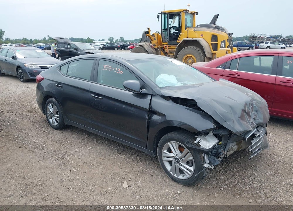 2020 HYUNDAI ELANTRA SEL VIN: 5NPD84LF0LH613079