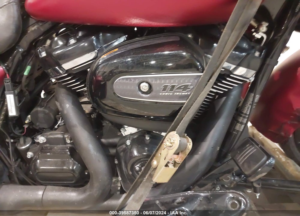 2019 HARLEY-DAVIDSON FLTRXS VIN: 1HD1KTP12KB624421