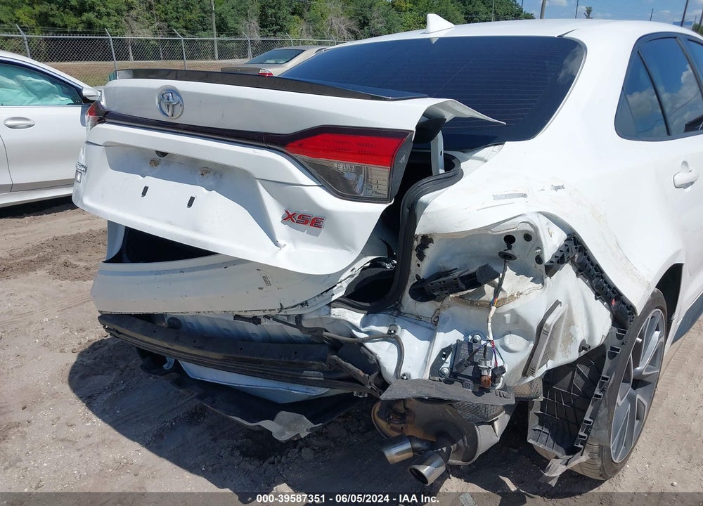 2020 TOYOTA COROLLA XSE VIN: JTDT4RCE0LJ020714