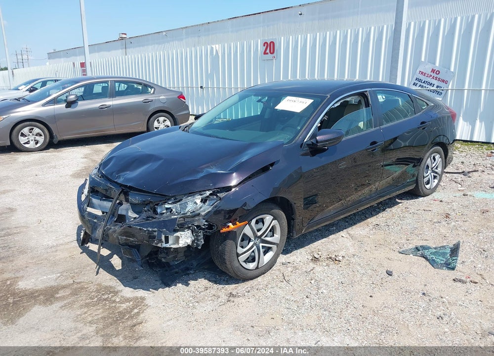 2018 HONDA CIVIC LX VIN: 2HGFC2F5XJH537019