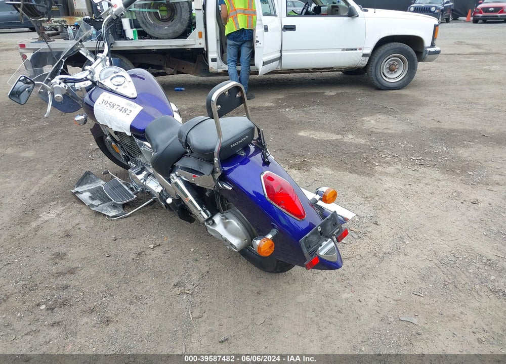 2003 HONDA VT1300 VIN: 1HFSC52003A004645