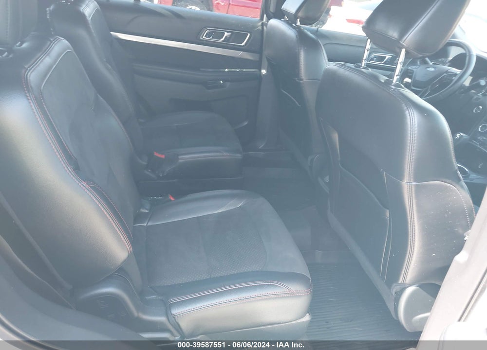 2018 FORD EXPLORER XLT VIN: 1FM5K7D88JGB56591