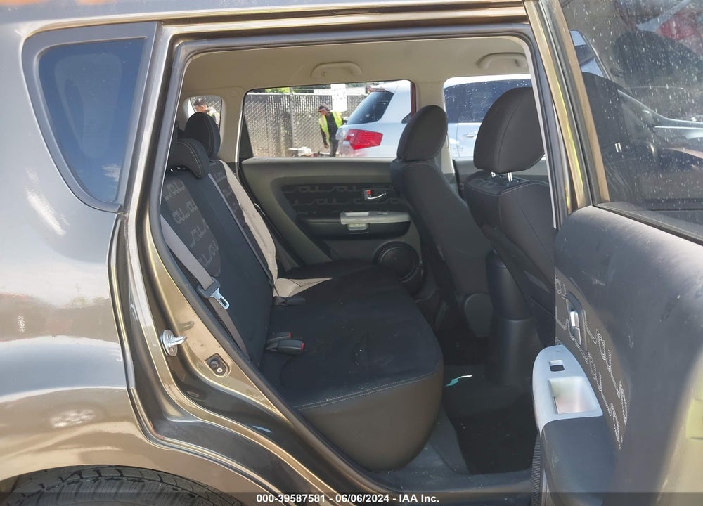 2012 KIA SOUL VIN: KNDJT2A60C7374016