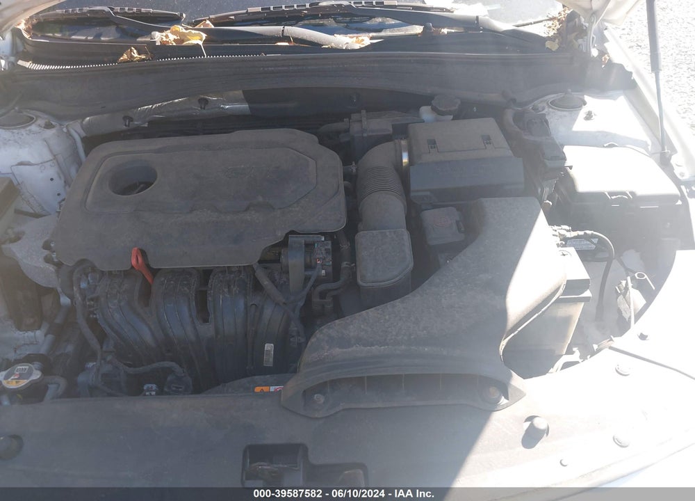 2019 KIA OPTIMA LX VIN: 5XXGT4L32KG278337