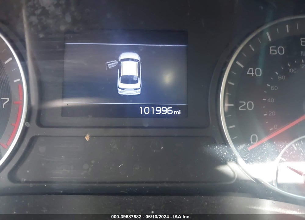2019 KIA OPTIMA LX VIN: 5XXGT4L32KG278337