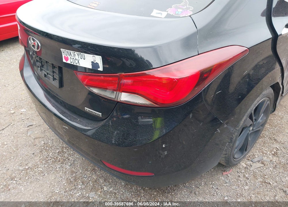 2015 HYUNDAI ELANTRA LIMITED VIN: KMHDH4AE7FU263644
