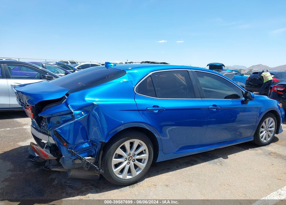 2020 TOYOTA CAMRY LE VIN: 4T1C11AK0LU390428