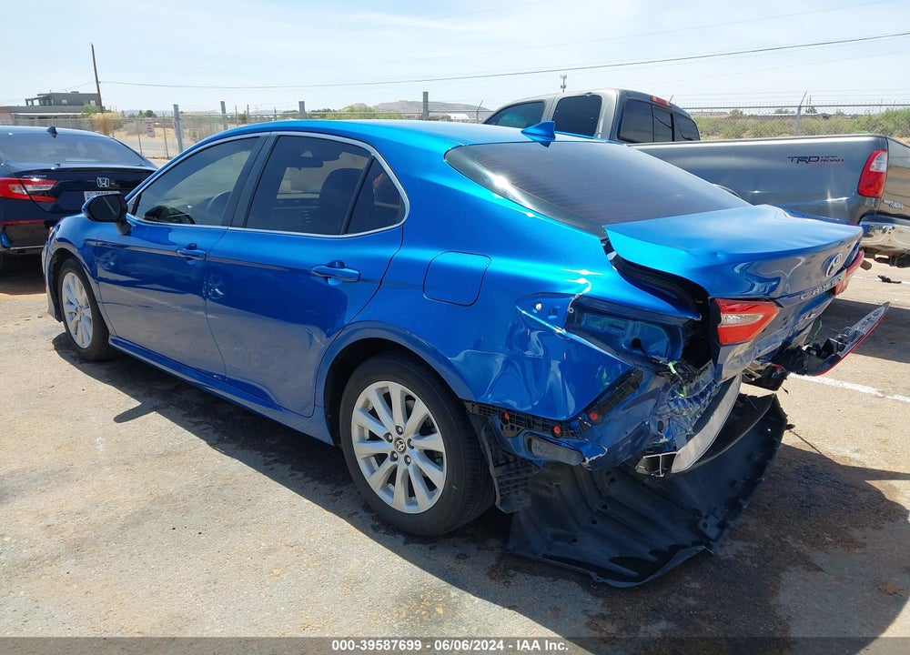 2020 TOYOTA CAMRY LE VIN: 4T1C11AK0LU390428