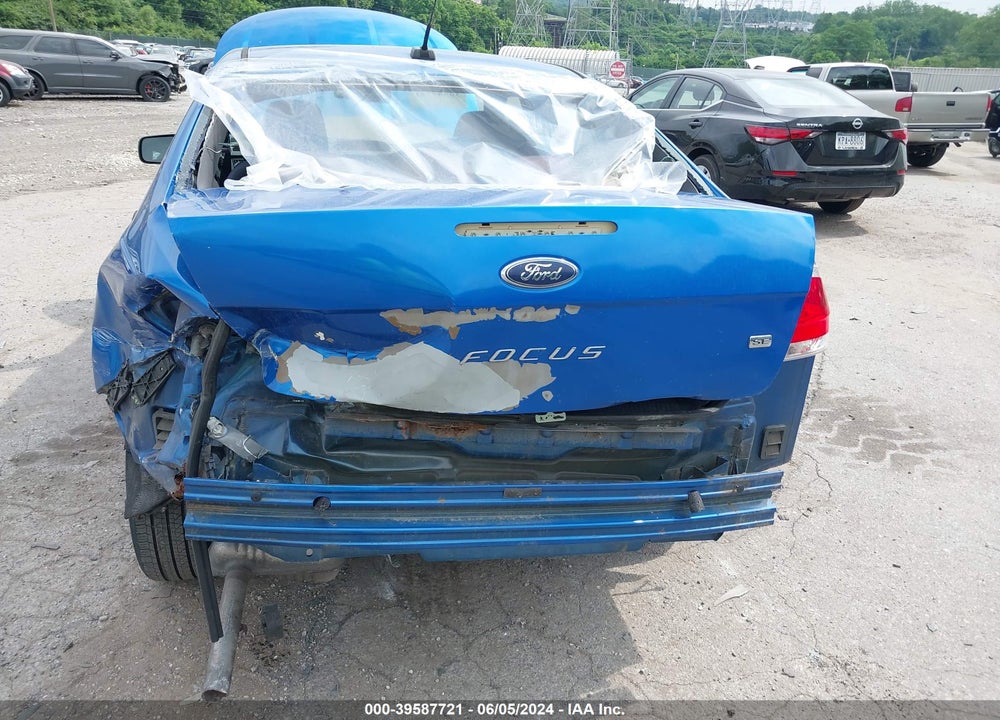 2010 FORD FOCUS SE VIN: 1FAHP3FN2AW285243