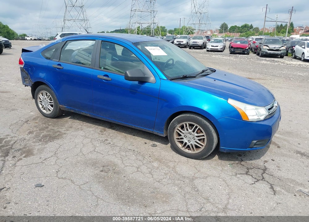 2010 FORD FOCUS SE VIN: 1FAHP3FN2AW285243
