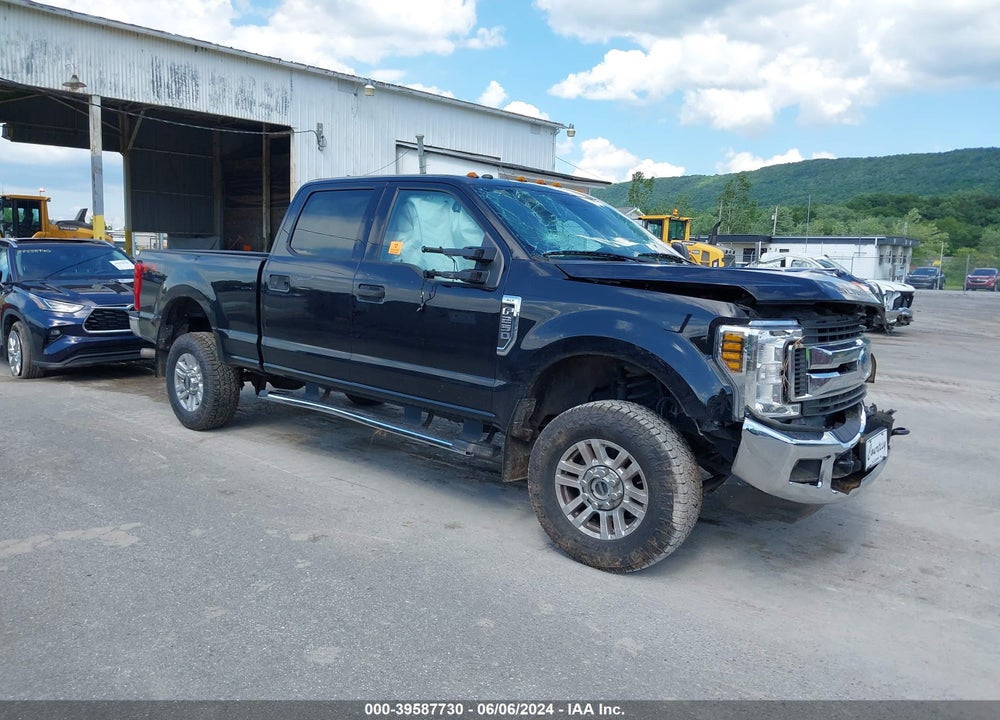 2019 FORD F-250 XLT VIN: 1FT7W2B63KEE00540