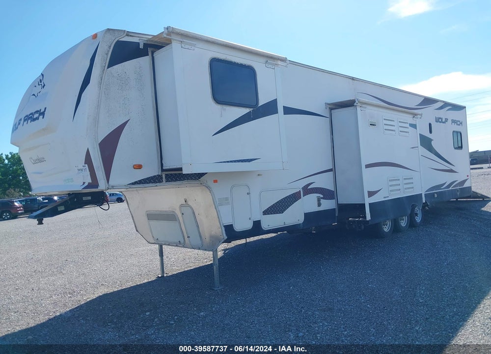 2010 FOREST RIVER CHEROKEE VIN: 4X4FCTN35AY202173