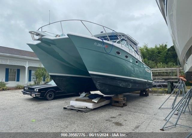 2005 GLACIER BAY CATAMARAN VIN: GLKJ1935G405