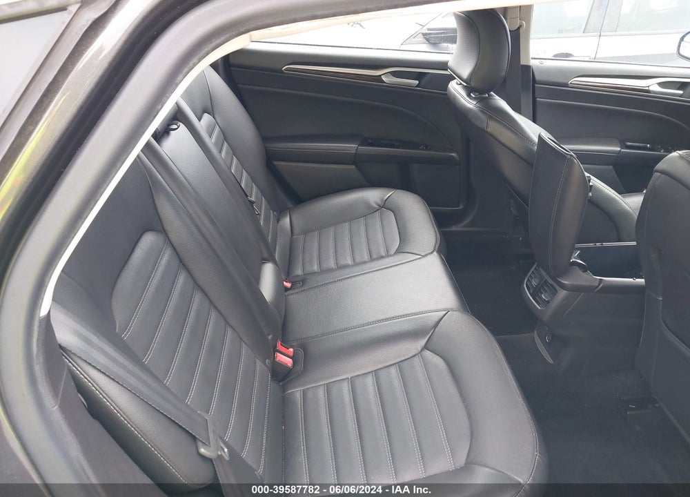 2015 FORD FUSION SE VIN: 3FA6P0T97FR217656