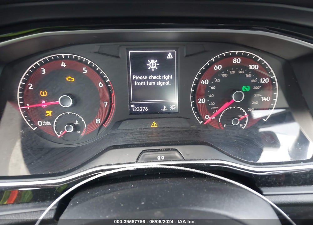 2019 VOLKSWAGEN JETTA VIN: 3VWC57BUXKM077057