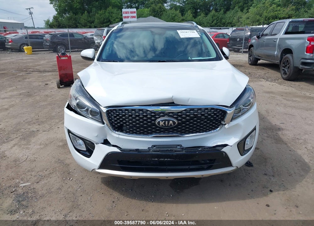 2016 KIA SORENTO 3.3L SX VIN: 5XYPKDA50GG083430