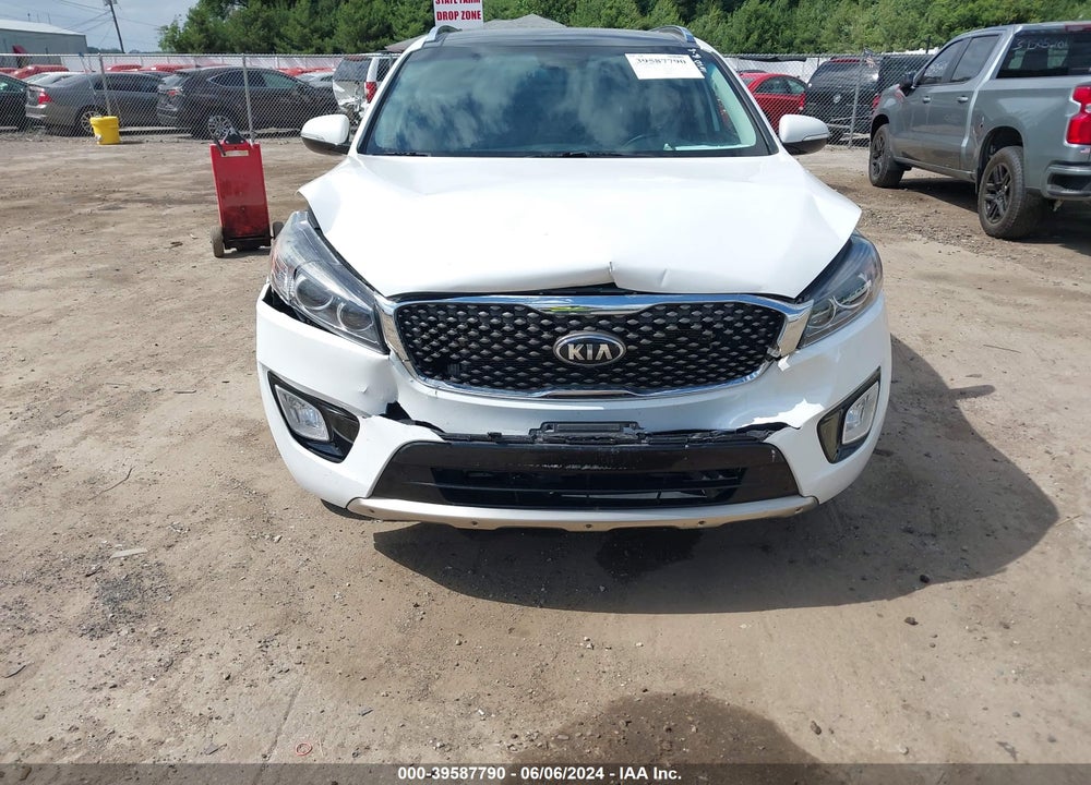 2016 KIA SORENTO 3.3L SX VIN: 5XYPKDA50GG083430