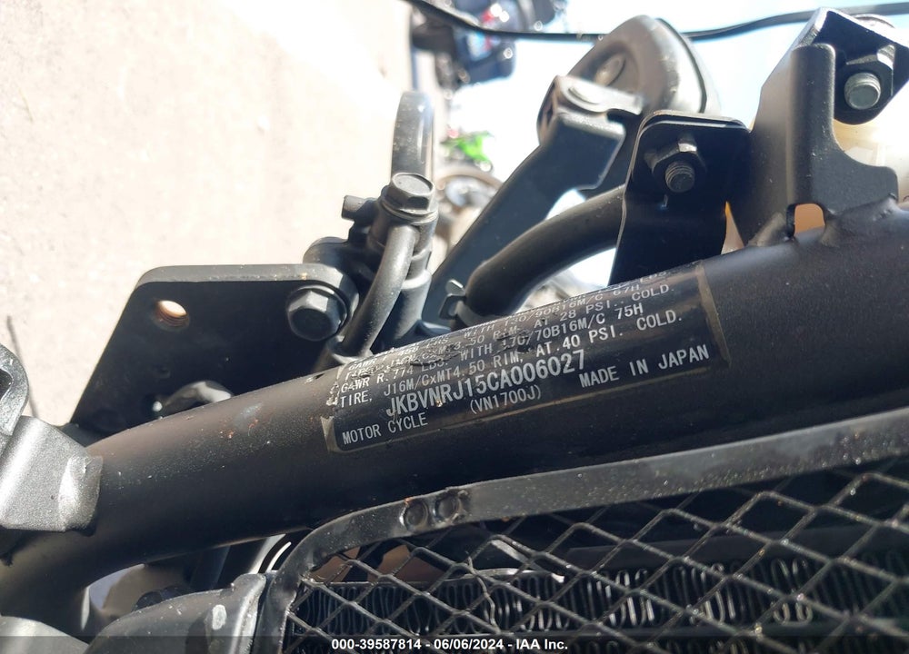2012 KAWASAKI VN1700 J VIN: JKBVNRJ15CA006027
