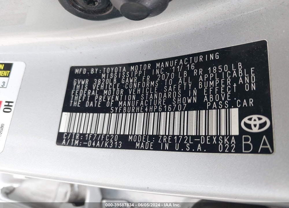 2017 TOYOTA COROLLA SE SPECIAL EDITION VIN: 5YFBURHE4HP616707
