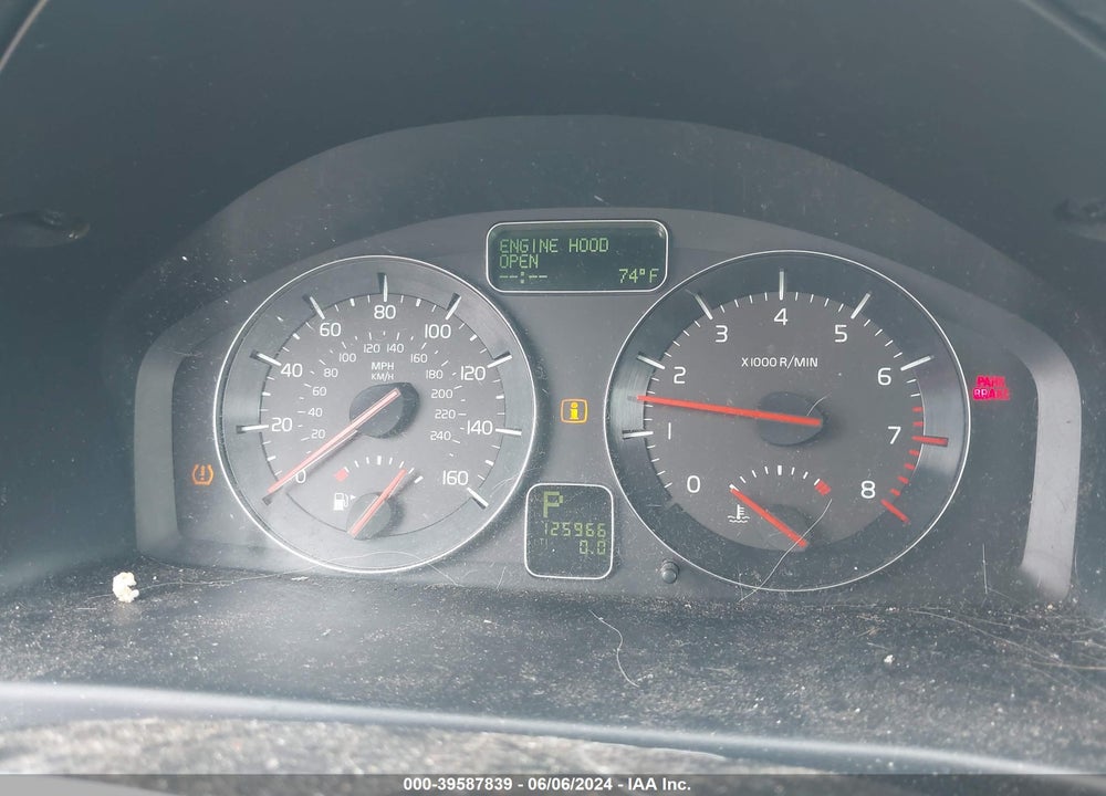 2008 VOLVO C70 T5 VIN: YV1MC67258J053487