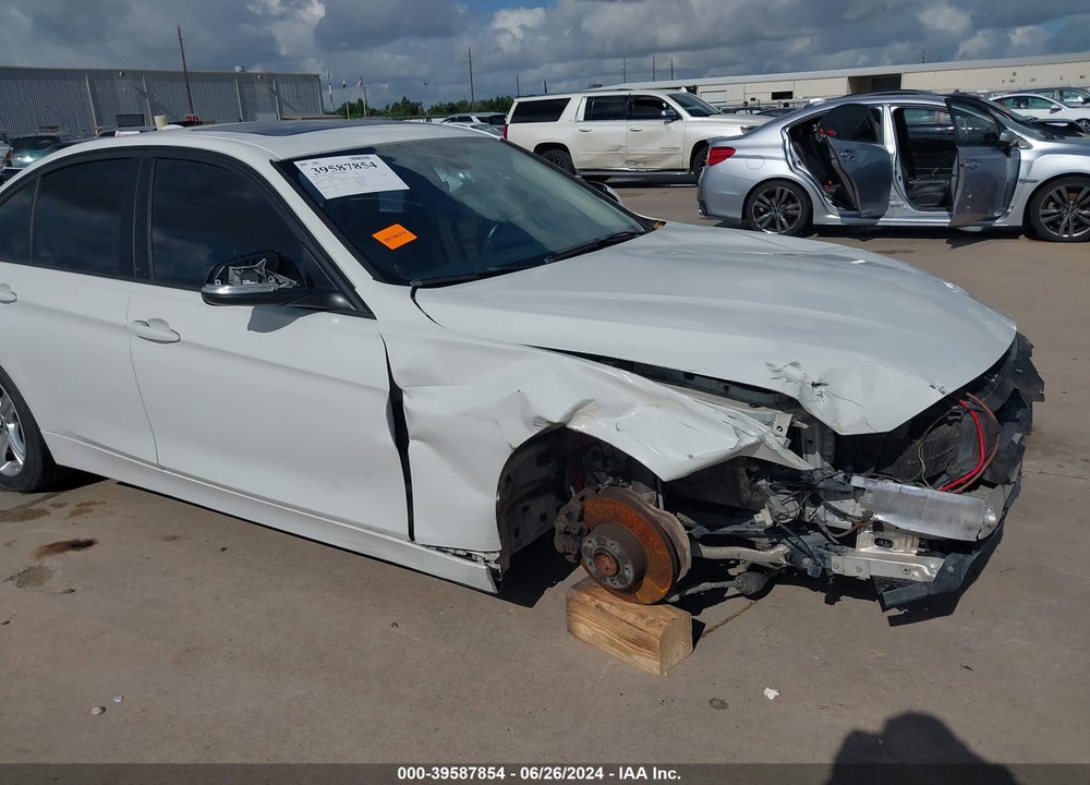 2013 BMW 328I VIN: WBA3A5G51DNP26576