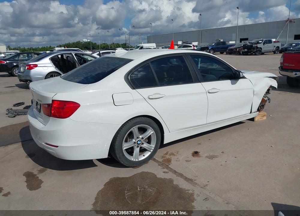 2013 BMW 328I VIN: WBA3A5G51DNP26576