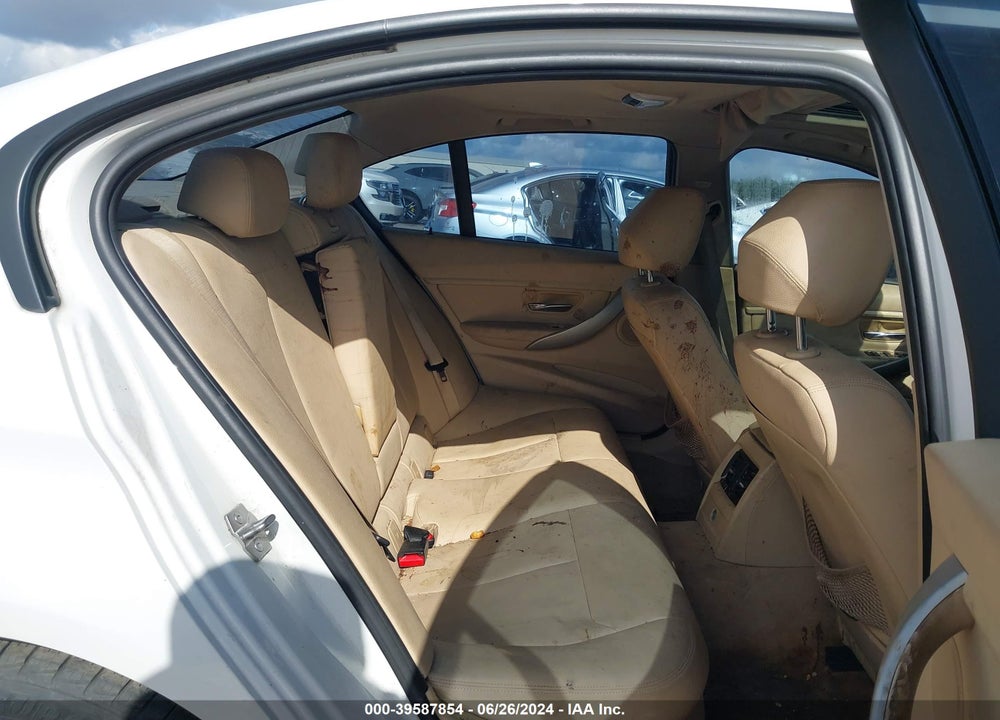 2013 BMW 328I VIN: WBA3A5G51DNP26576