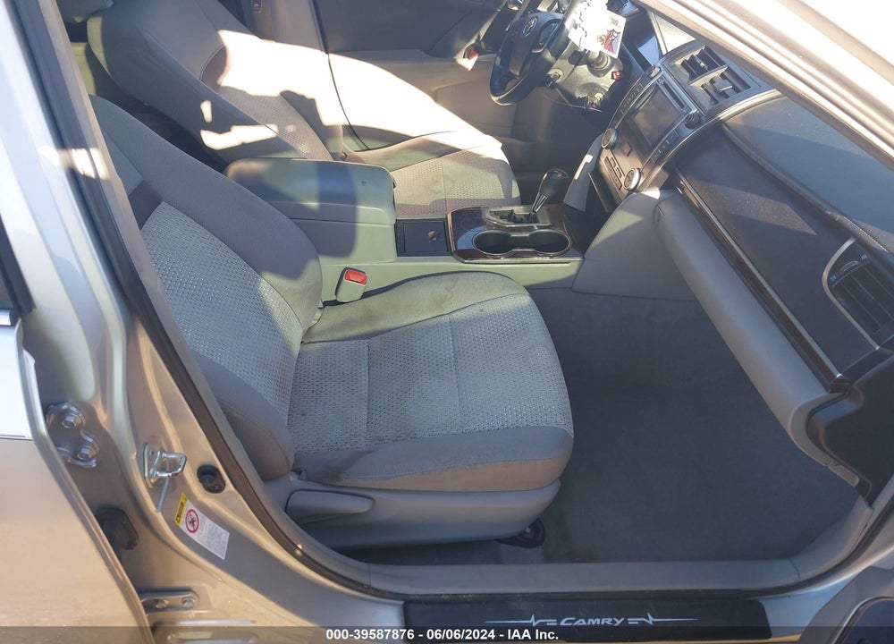 2013 TOYOTA CAMRY XLE VIN: 4T4BF1FK5DR292783