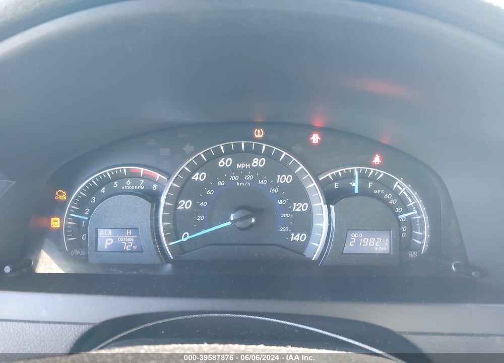 2013 TOYOTA CAMRY XLE VIN: 4T4BF1FK5DR292783
