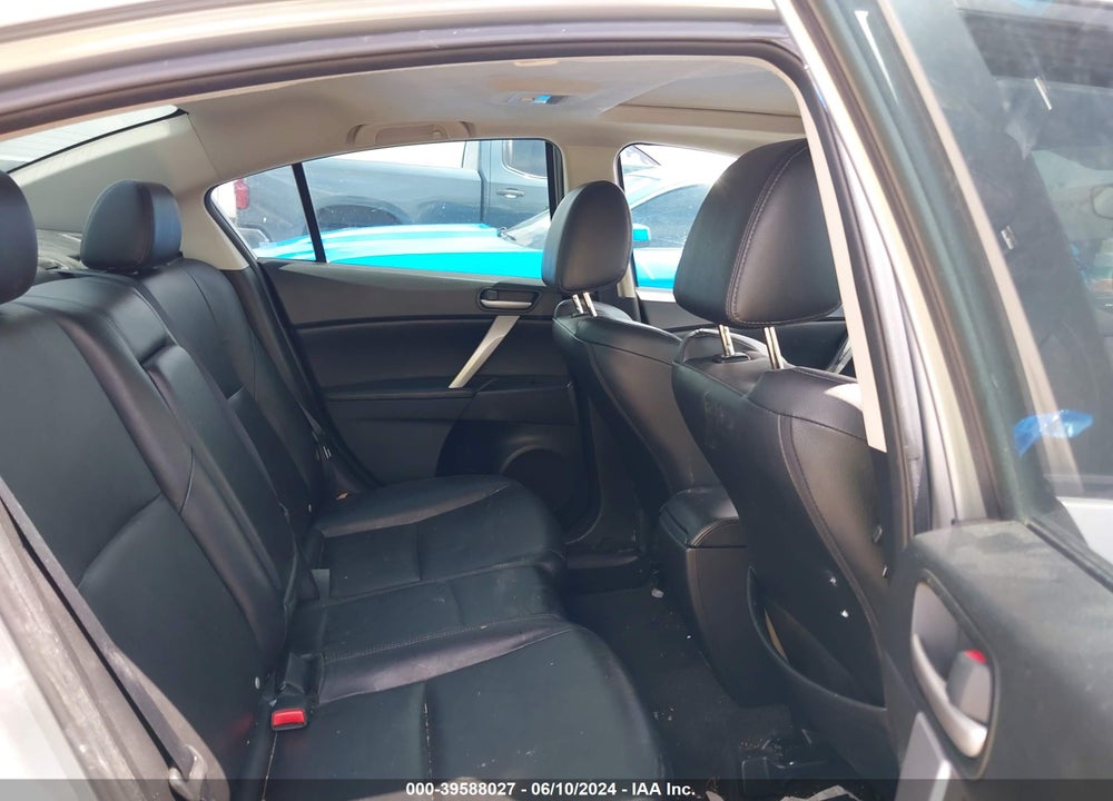 2012 MAZDA MAZDA3 VIN: JM1BL1W56C1558541