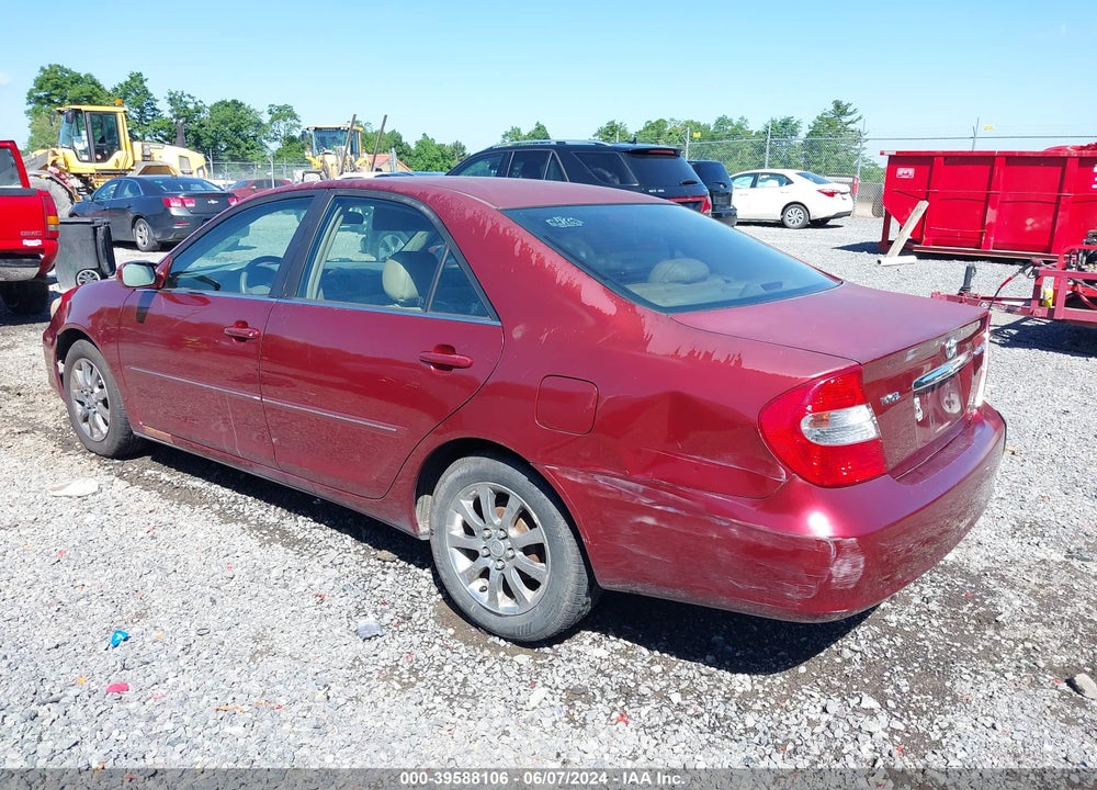 2002 TOYOTA CAMRY LE VIN: JTDBE32K320008302