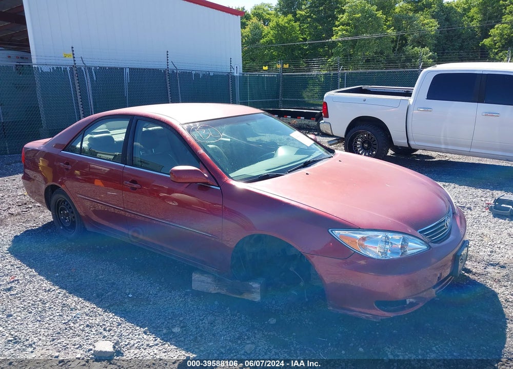2002 TOYOTA CAMRY LE VIN: JTDBE32K320008302