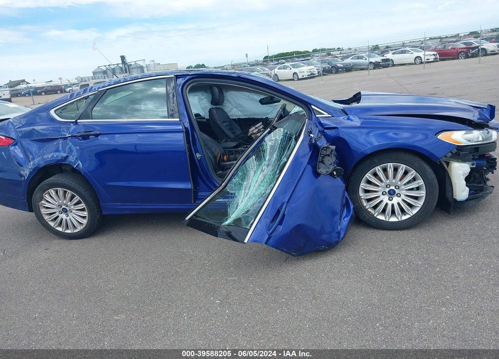 2016 FORD FUSION ENERGI SE LUXURY VIN: 3FA6P0PU5GR383738