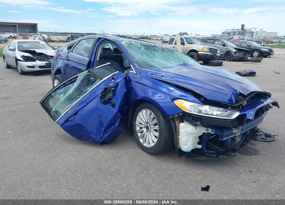 2016 FORD FUSION ENERGI SE LUXURY VIN: 3FA6P0PU5GR383738