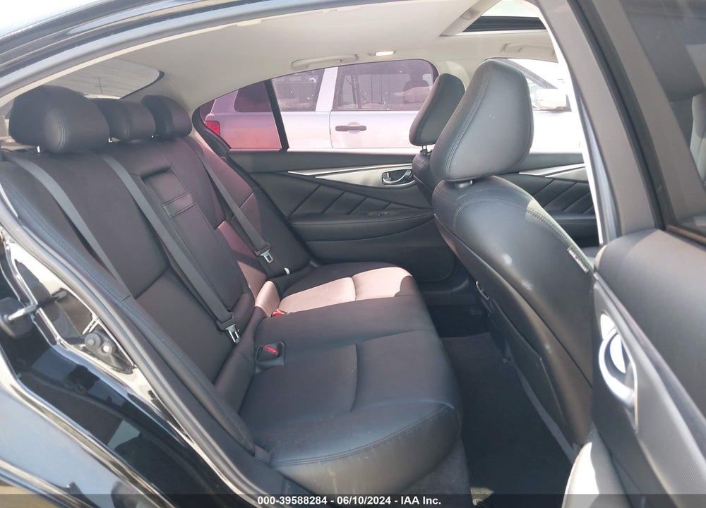 2017 INFINITI Q50 3.0T PREMIUM VIN: JN1EV7AP0HM735399