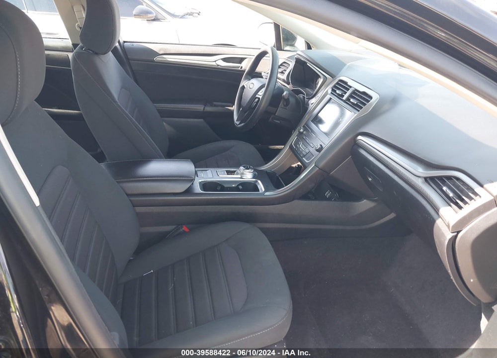 2020 FORD FUSION SE VIN: 3FA6P0H78LR241094