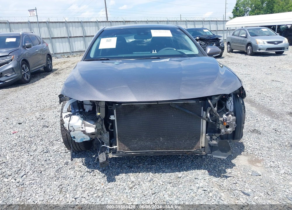 2021 TOYOTA CAMRY LE VIN: 4T1R11AK6MU498371