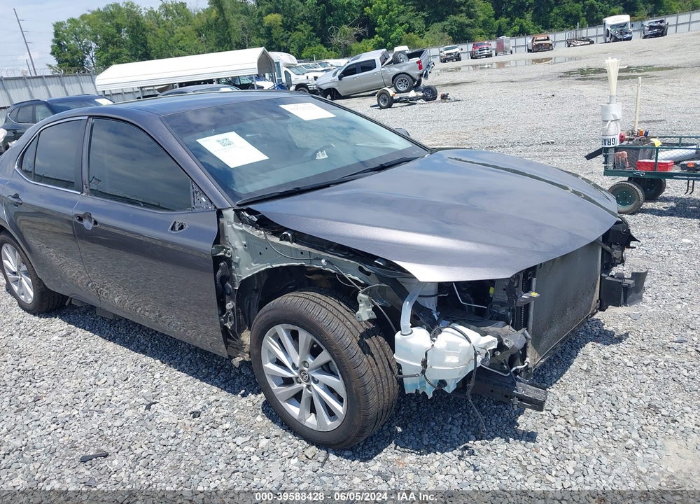 2021 TOYOTA CAMRY LE VIN: 4T1R11AK6MU498371