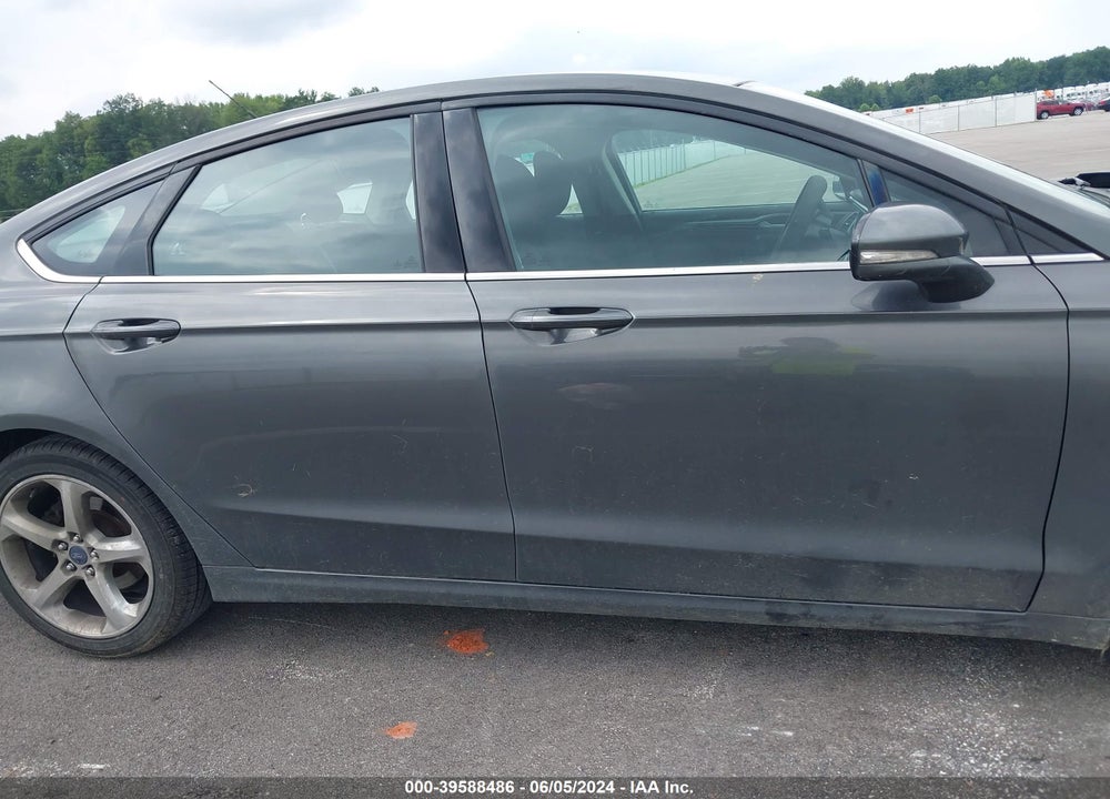 2016 FORD FUSION SE VIN: 3FA6P0H72GR289695
