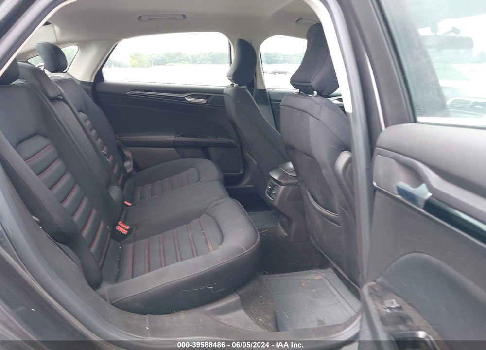 2016 FORD FUSION SE VIN: 3FA6P0H72GR289695
