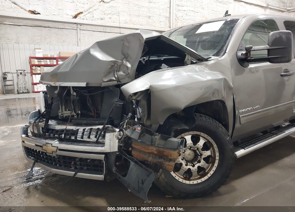 2009 CHEVROLET SILVERADO 2500HD LT VIN: 1GCHK59K79E156583