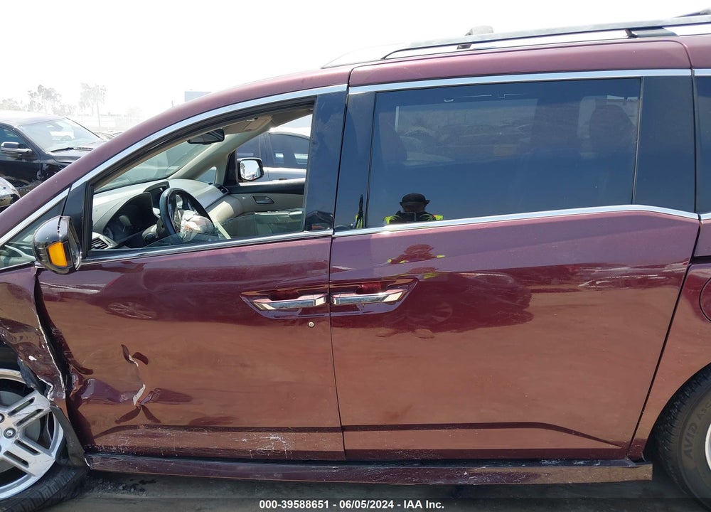 2013 HONDA ODYSSEY TOURING/TOURING ELITE VIN: 5FNRL5H97DB048732