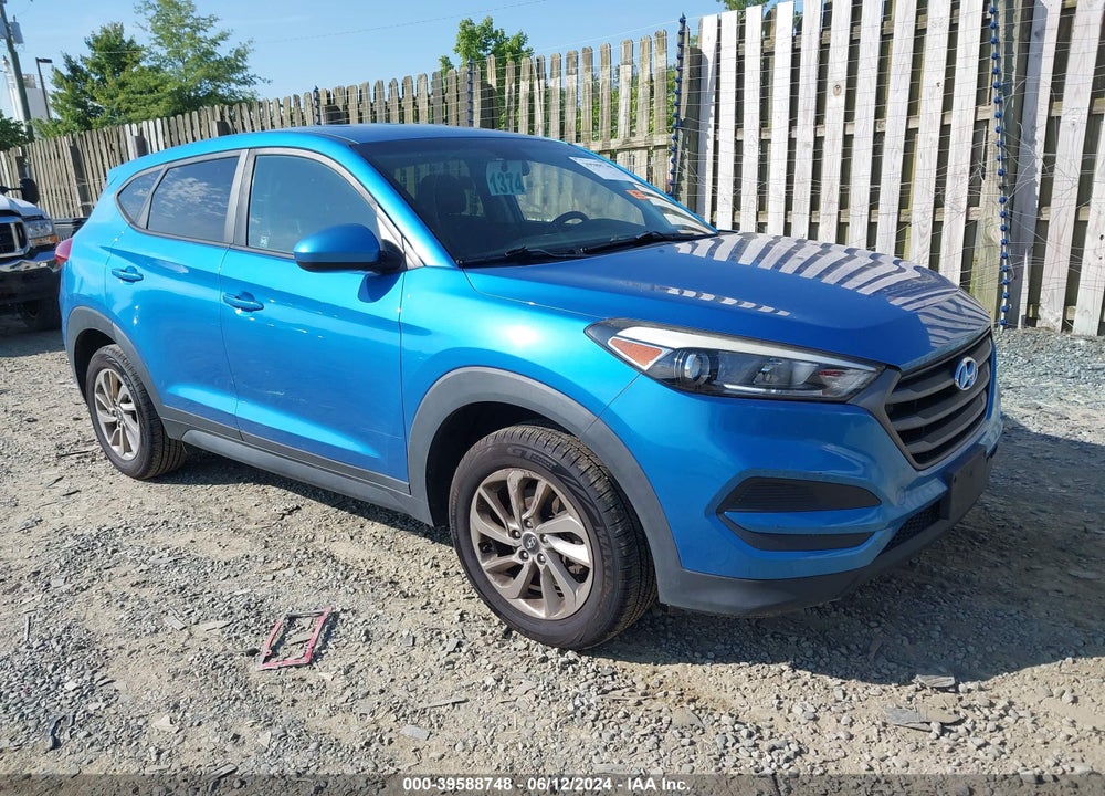 2017 HYUNDAI TUCSON SE VIN: KM8J23A42HU401017