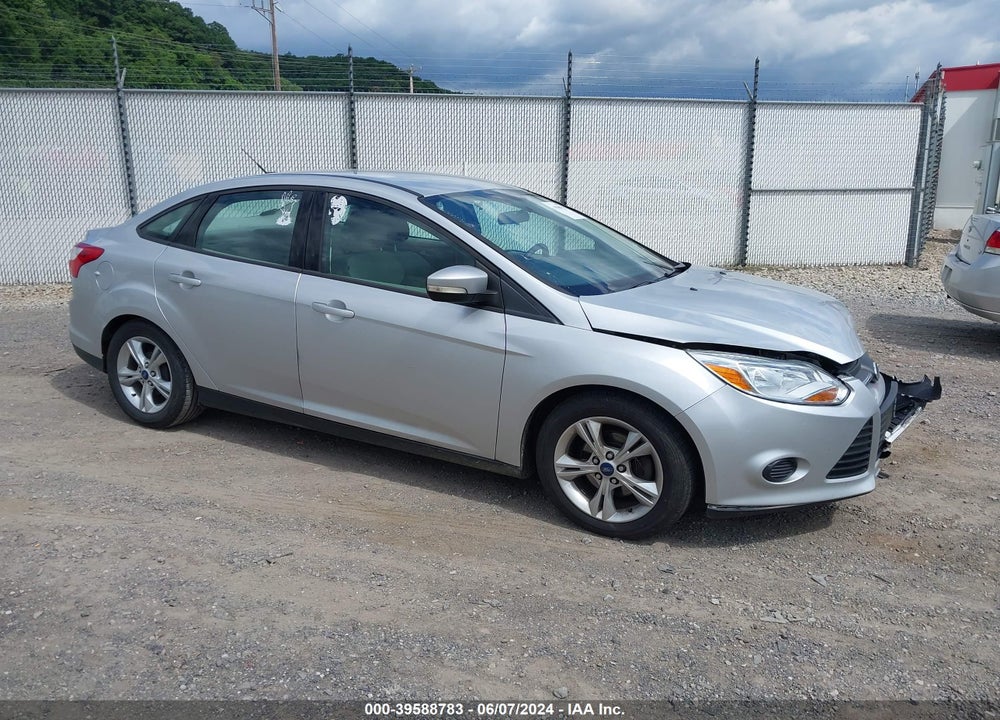 2014 FORD FOCUS SE VIN: 1FADP3F22EL215589