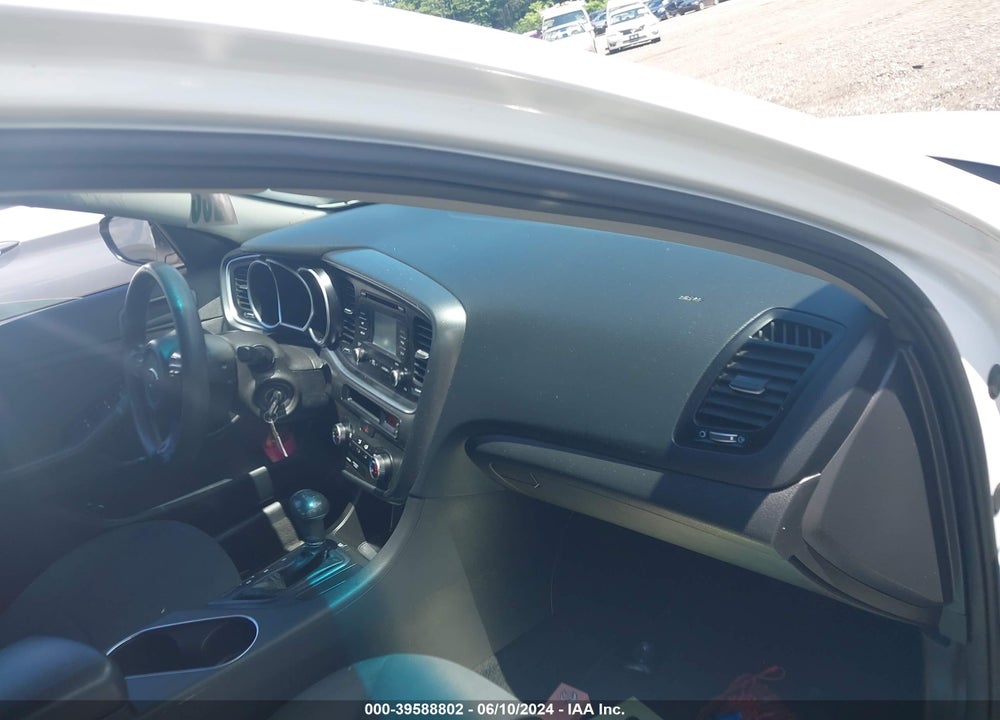 2015 KIA OPTIMA LX VIN: KNAGM4A74F5631347