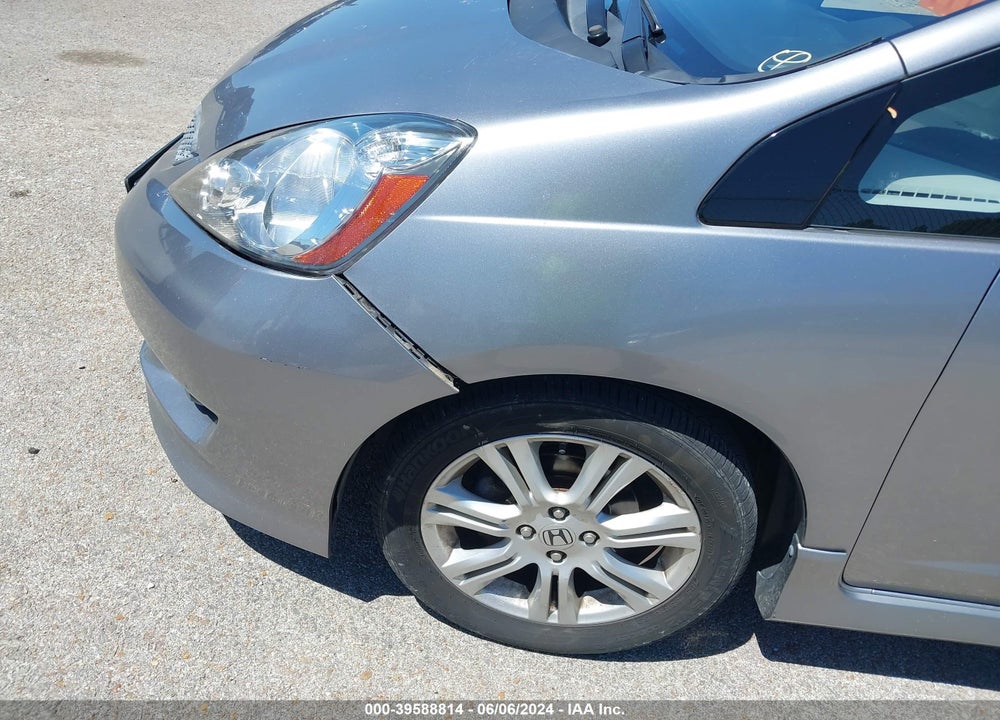 2010 HONDA FIT SPORT VIN: JHMGE8H48AC013924