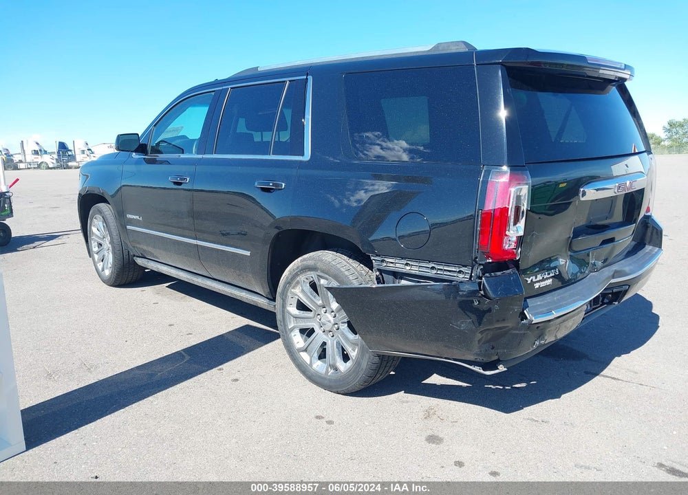 2015 GMC YUKON DENALI VIN: 1GKS2CKJ0FR678735